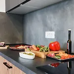빌라 Tika *